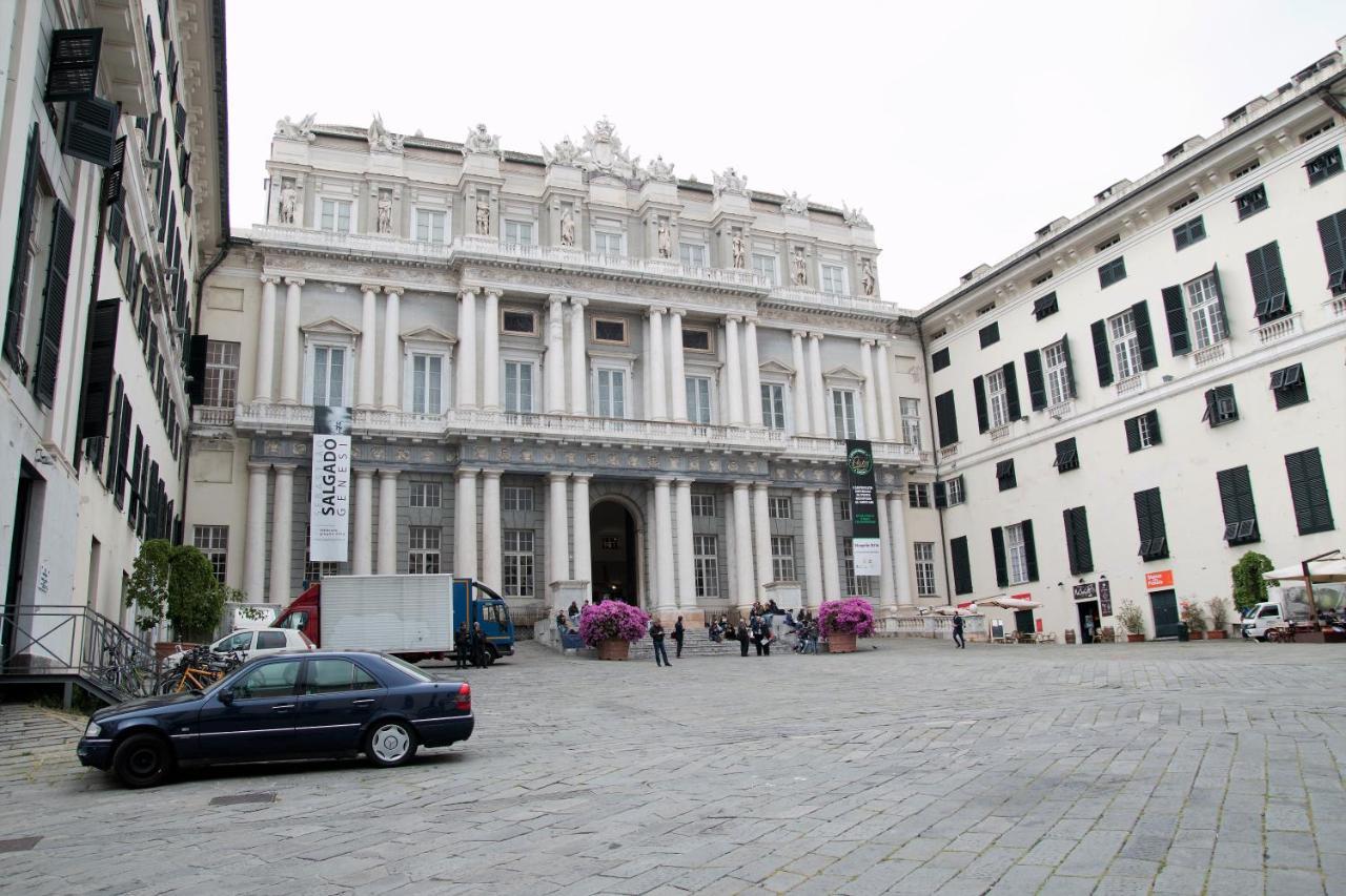 La Terrazza Del Porto Antico By Holiday World Apartment Genoa Exterior photo